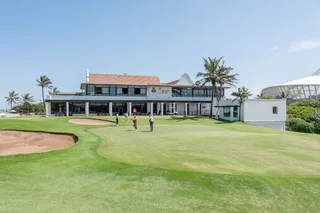 Private office space tailored to your business’ unique needs in Regus Country Club