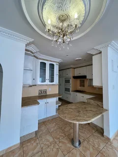 Spacious 3-bedroom And 2-bathroom Apartment. Located In Bosmont.  Includes Water And Wifi