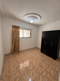 Spacious 3-bedroom And 2-bathroom Apartment. Located In Bosmont.  Includes Water And Wifi