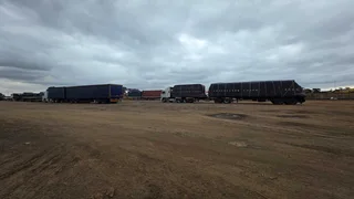 Vacant Land/Plot FOR SALE in Pomona