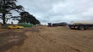 Vacant Land/Plot FOR SALE in Pomona