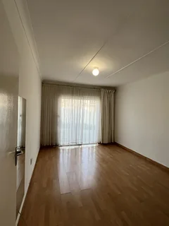 Spacious 2-bedroom And 1-bathroom Apartment In Bosmont. Includes Water and WiFi