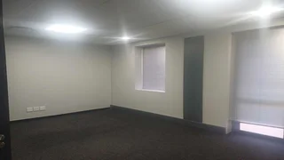 560 Sqm Ground floor office to let - Irene Centurion