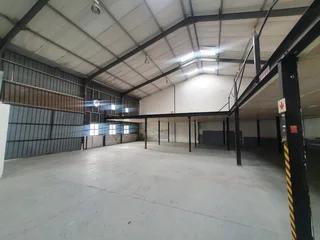 918sqm Warehouse TO RENT in secure park in  Montague Gardens