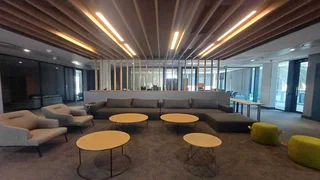 4,000 Sqm Commercial building to let - Centurion