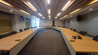 4,000 Sqm Commercial building to let - Centurion