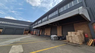 High-Exposure 8,558sqm Logistics Warehouse with 500 Amps Power &amp; Dock-Level Loading