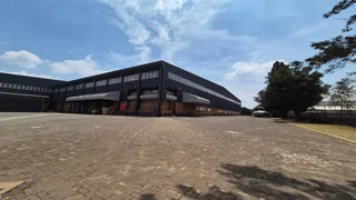 High-Exposure 8,558sqm Logistics Warehouse with 500 Amps Power &amp; Dock-Level Loading