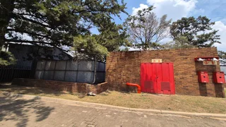 High-Exposure 8,558sqm Logistics Warehouse with 500 Amps Power &amp; Dock-Level Loading