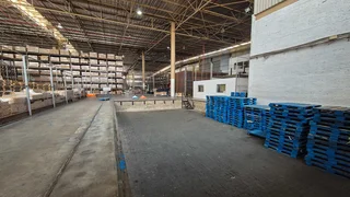 High-Exposure 8,558sqm Logistics Warehouse with 500 Amps Power &amp; Dock-Level Loading