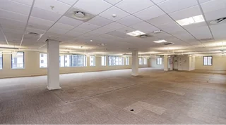 2083 sqm Office to let in Sandton