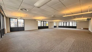 2083 sqm Office to let in Sandton