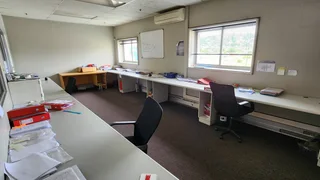 Well Positioned 1,344m² Standalone Warehouse with Offices in Springfield | Swindon Property