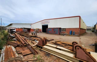 Well Positioned 1,344m² Standalone Warehouse with Offices in Springfield | Swindon Property