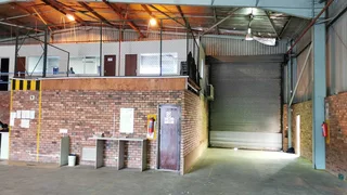 Well Positioned 1,344m² Standalone Warehouse with Offices in Springfield | Swindon Property