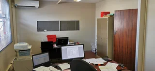 Well Positioned 1,344m² Standalone Warehouse with Offices in Springfield | Swindon Property