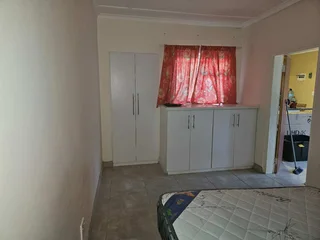 Modern one bedroom flat