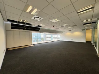 180 sqm Office to Let in Sandton