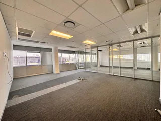 402 sqm Office to Let in Sandton