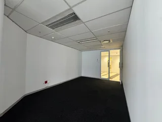 213 sqm Office to Let in Sandton