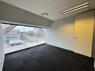 340 sqm Office to Let in Sandton