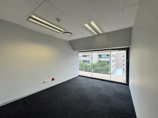 340 sqm Office to Let in Sandton