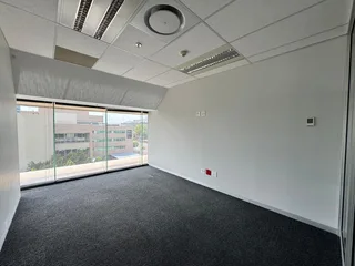 201 sqm Office to Let in Sandton