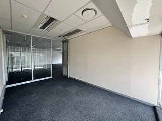 201 sqm Office to Let in Sandton