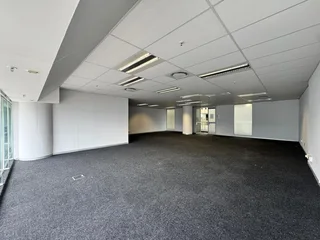 153 sqm Office to Let in Sandton