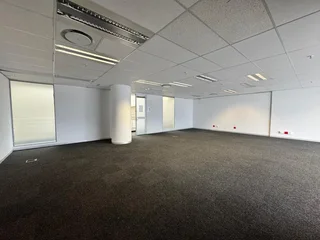 153 sqm Office to Let in Sandton