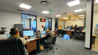 200m2 Office space to let in Century City