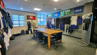 200m2 Office space to let in Century City