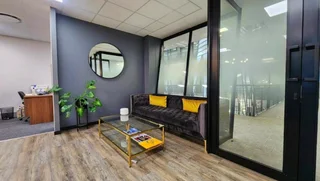 200m2 Office space to let in Century City