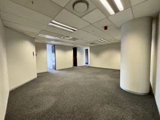 268 sqm Office to Let in Sandton