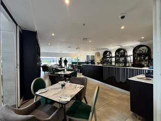 268 sqm Office to Let in Sandton