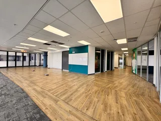 517 sqm Office to Let in Sandton