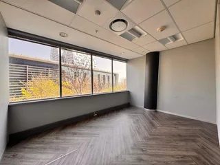 518 sqm Office to Let in Sandton