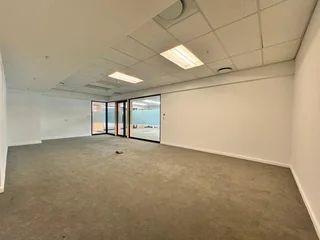 387 sqm Office to Let in Sandton