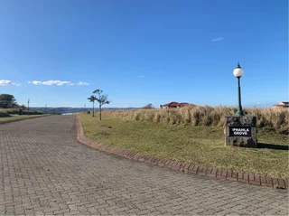 Perfectly positioned plot at Khamanga Bay, call me today!