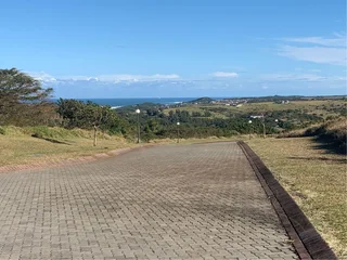 Perfectly positioned plot at Khamanga Bay, call me today!