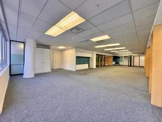 387 sqm Office to Let in Sandton