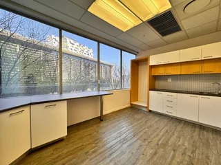 387 sqm Office to Let in Sandton
