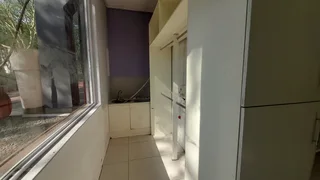 RETAIL UNIT AT THE SQUARE