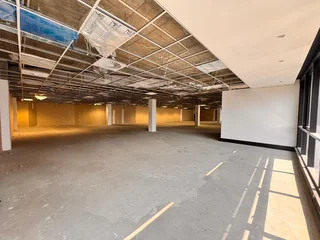 1404 sqm Office to Let in Sandton