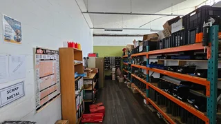 912 sq. meter Industrial in Beaconvale To Rent