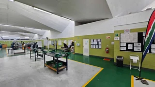 912 sq. meter Industrial in Beaconvale To Rent