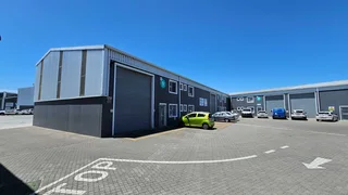 888 sq. meter Industrial in Beaconvale To Rent