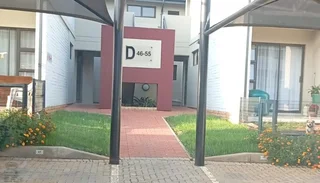 Ground Floor Unit in Secure Norton Park