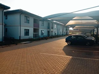 Ground Floor Unit in Secure Norton Park