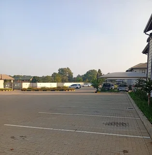 Ground Floor Unit in Secure Norton Park